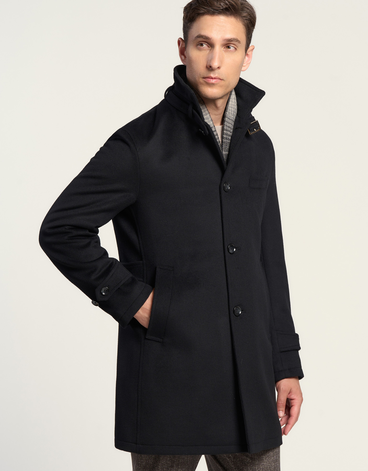 CROWDED CLOSETのCROWDED CLOSET by MENS BIGI（クラウデッドクローゼット メンズビギ）2024 WINTER  COLLECTIONのカタログ｜メンズファッション通販 MEN'S BIGI ONLINE STORE (メンズビギ オンラインストア)
