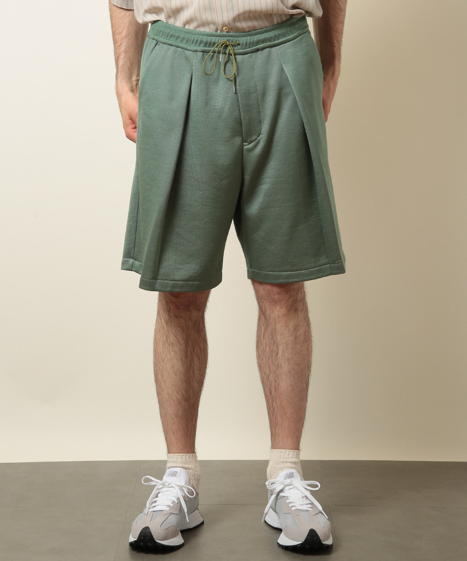 グロッシースウェットハーフパンツ メンズファッション通販 Men S Bigi Online Store メンズビギ オンラインストア