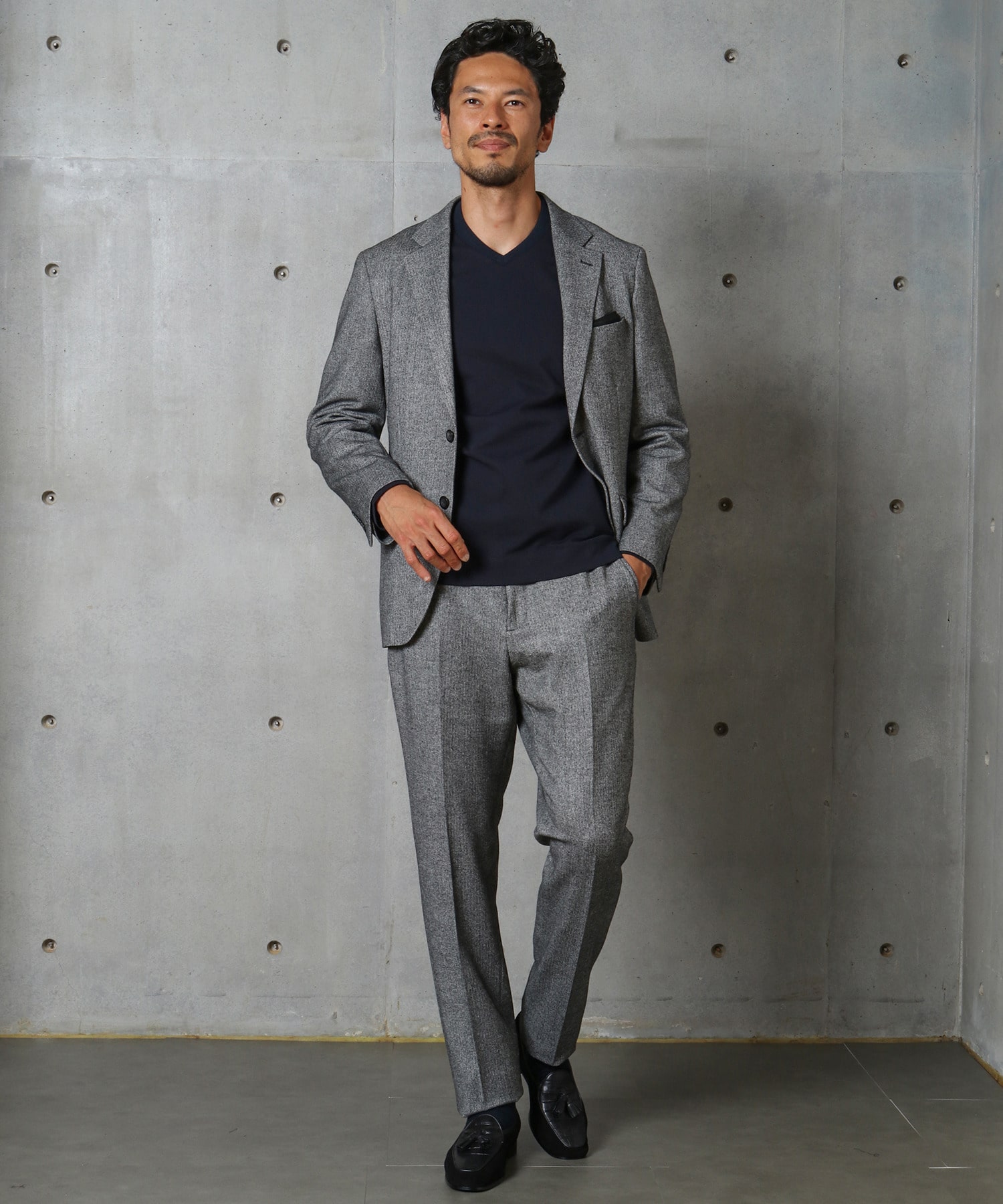 カシミヤ混クラシカルヘリンボーン テーラードジャケット メンズファッション通販 Men S Bigi Online Store メンズビギ オンラインストア