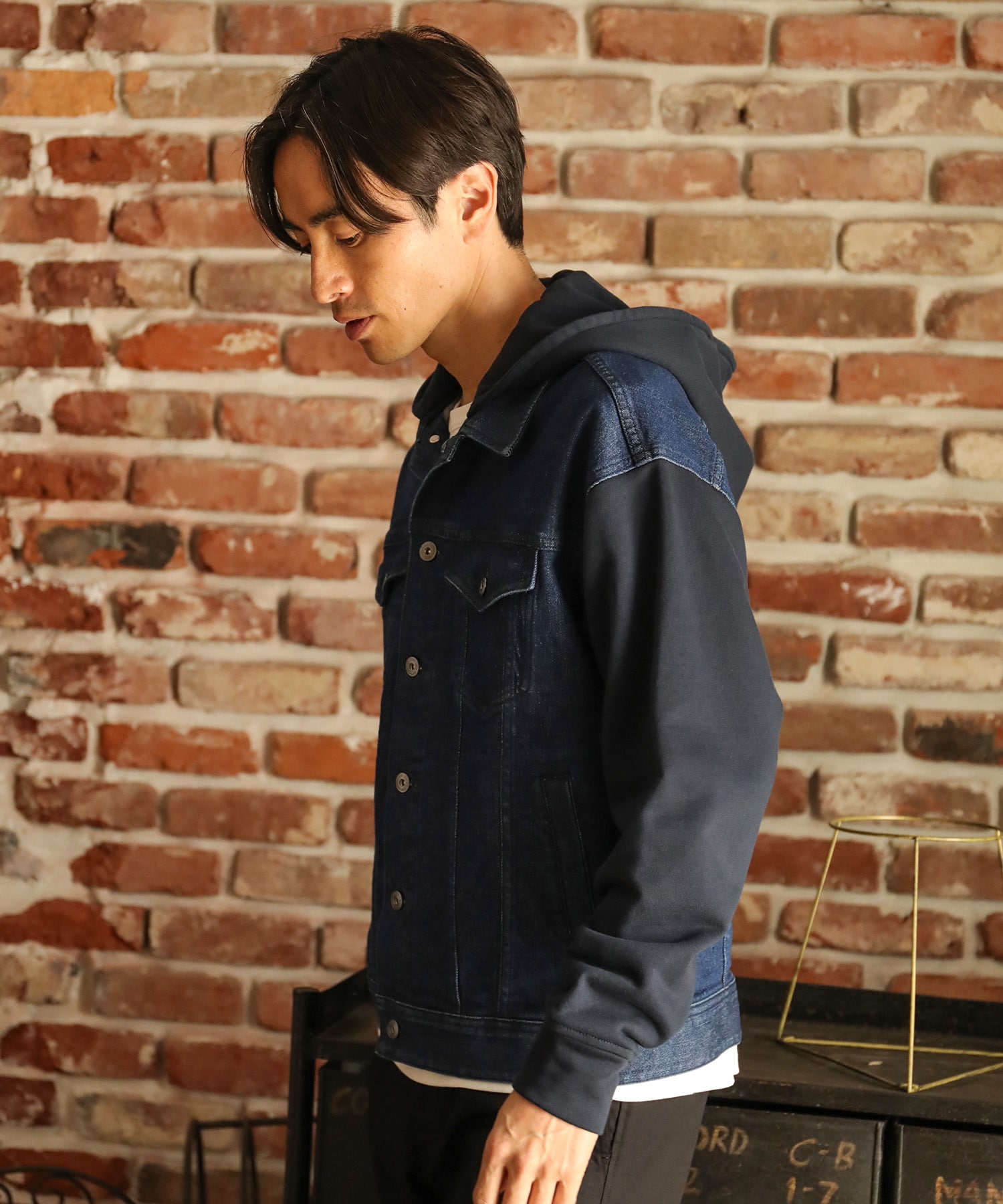 ストレッチスラブデニムフード付きgジャン メンズファッション通販 Men S Bigi Online Store メンズビギ オンラインストア