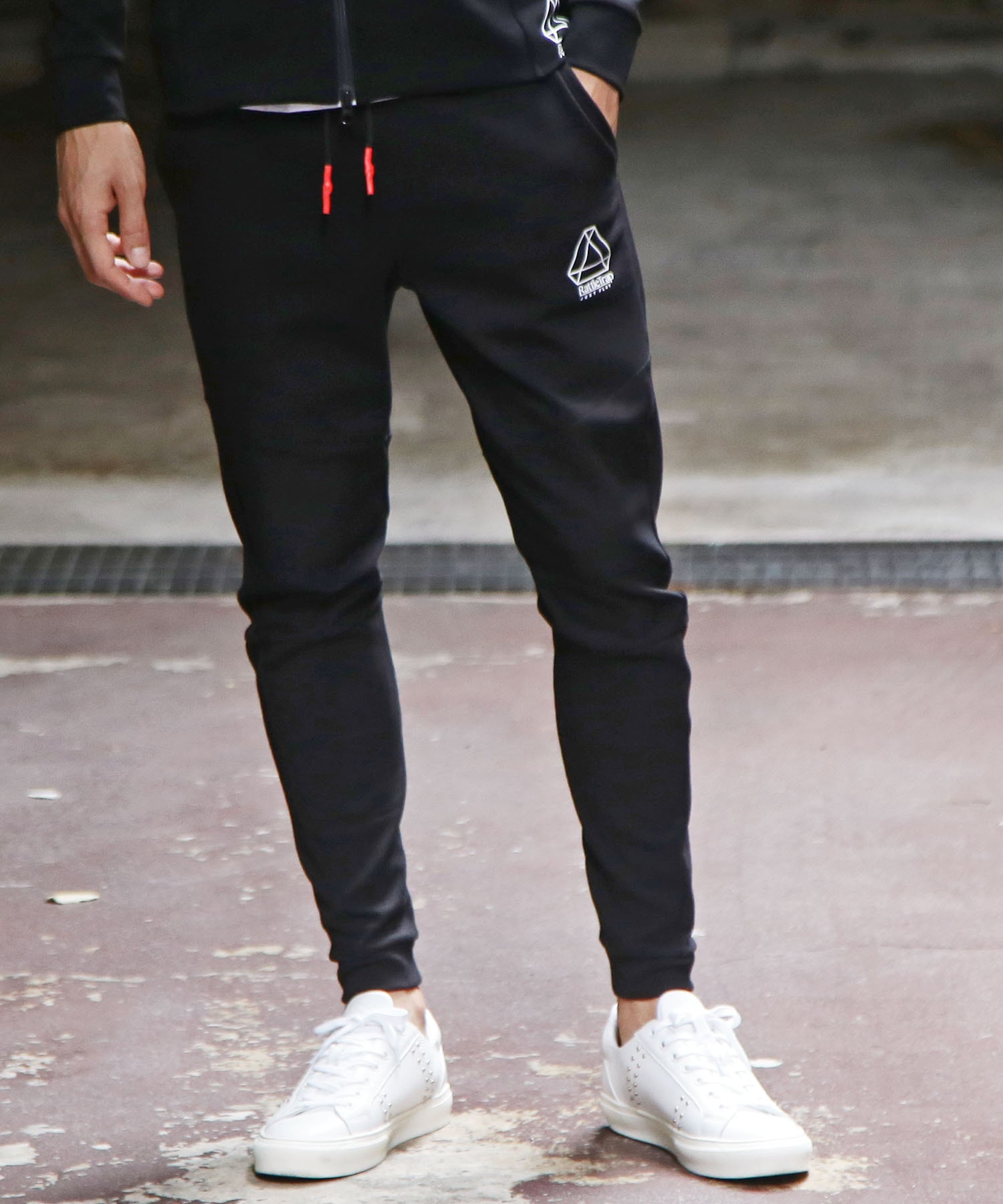 Just Play ストレッチポンチジョガーパンツ Lt セットアップ メンズファッション通販 Men S Bigi Online Store メンズビギ オンラインストア