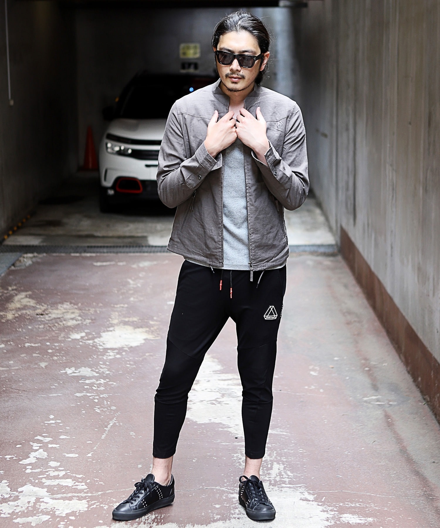 Just Play ハイパーストレッチポンチクロップドパンツ メンズファッション通販 Men S Bigi Online Store メンズビギ オンラインストア