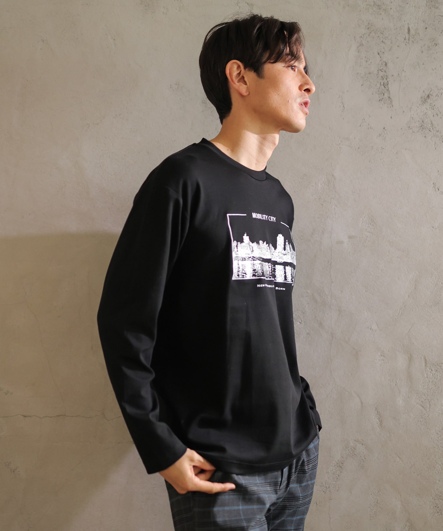 ストレッチスムース刺しゅう&プリントTシャツ｜メンズ