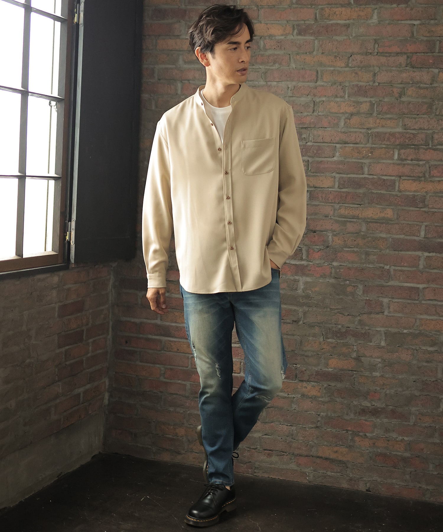 バンドカラー ナチュラルストレッチシャツ メンズファッション通販 Men S Bigi Online Store メンズビギ オンラインストア