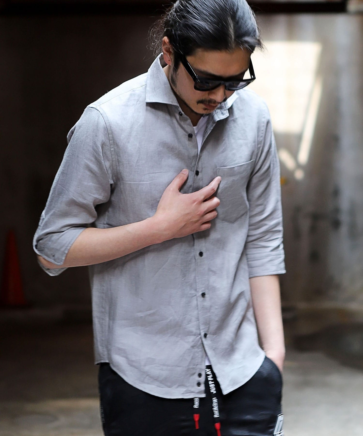 フレンチリネン七分袖シャツ メンズファッション通販 Men S Bigi Online Store メンズビギ オンラインストア フレンチリネン七分袖シャツ メンズファッション通販 Men S Bigi Online Store メンズビギ オンラインストア