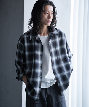 ルーズシルエットオンブレーチェックシャツ