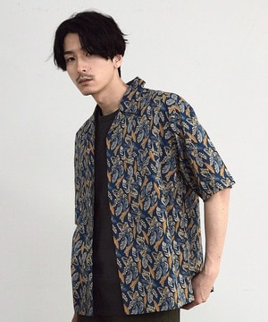 リーフプリントオープンカラー半袖シャツ