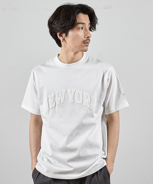 NY発泡プリントロゴししゅうTシャツ
