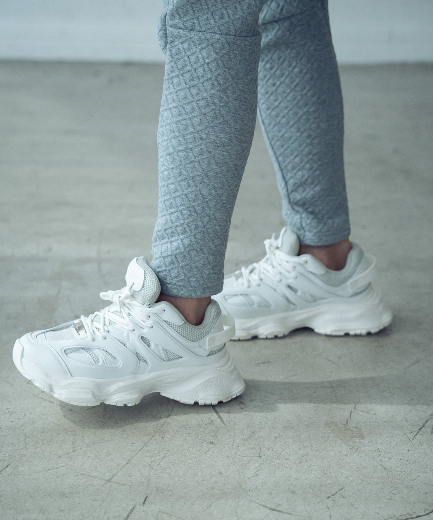 ラトルトラップ（RATTLE TRAP）/1PIU1UGUARE3別注レイヤードグラディエントスニーカー zz-M0554ESH304_1-1.jpg?1754370247