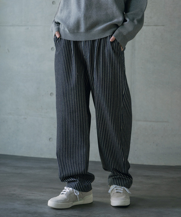 ストレッチヒッコリーワンタックワイドテーパードパンツ 詳細画像 ネイビー 1