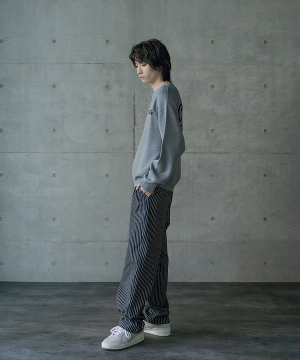 Wジャガードオーバーサイズロゴプルオーバーニット 詳細画像 2