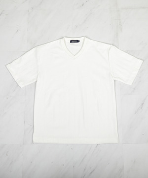 ストライプウェーブジャガード VネックTシャツ