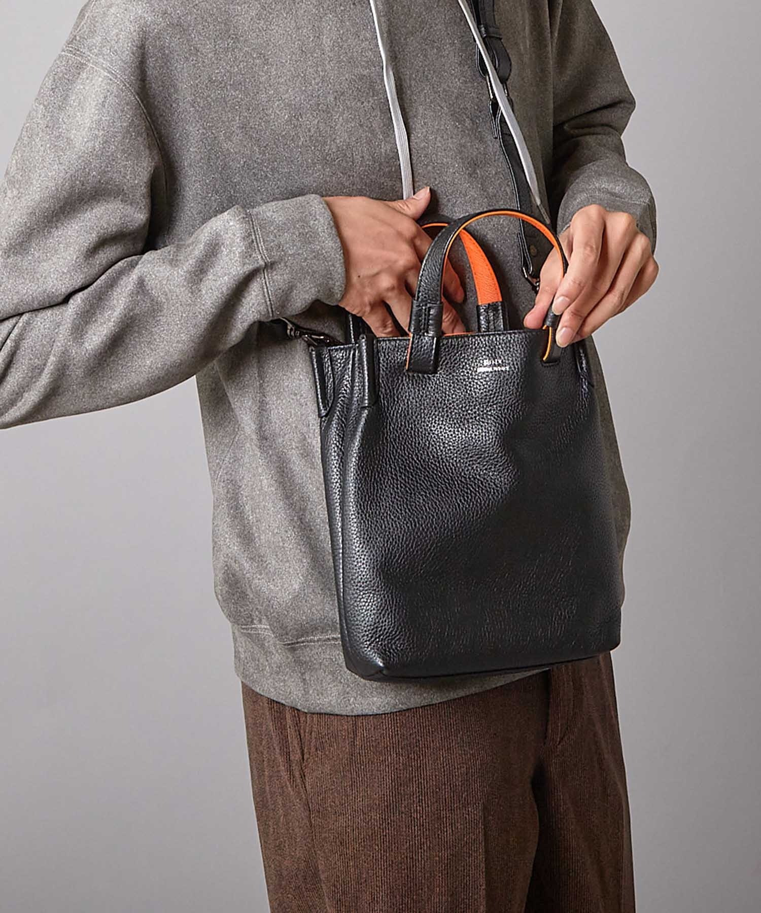 SEEKER】別注ショルダーバッグ｜メンズファッション通販 MEN'S BIGI