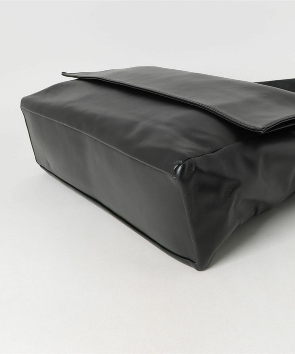 PUレザービッグショルダーバッグ 詳細画像 17