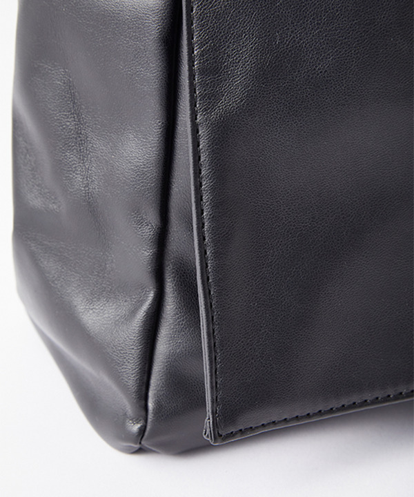 ＜WEB限定＞【REGiSTA】PUレザービッグショルダーバッグ 詳細画像 6