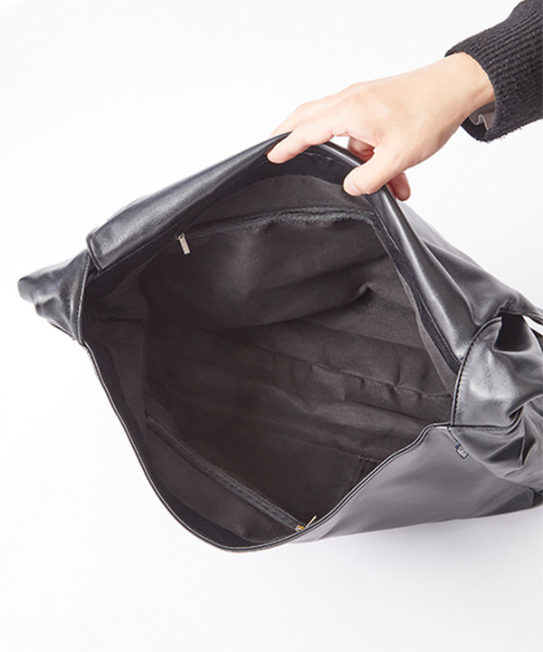 ＜WEB限定＞【REGiSTA】PUレザービッグショルダーバッグ 詳細画像 7