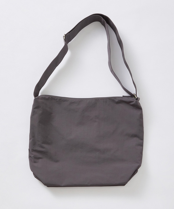 ナイロンショルダーバッグ 詳細画像 グレー 1