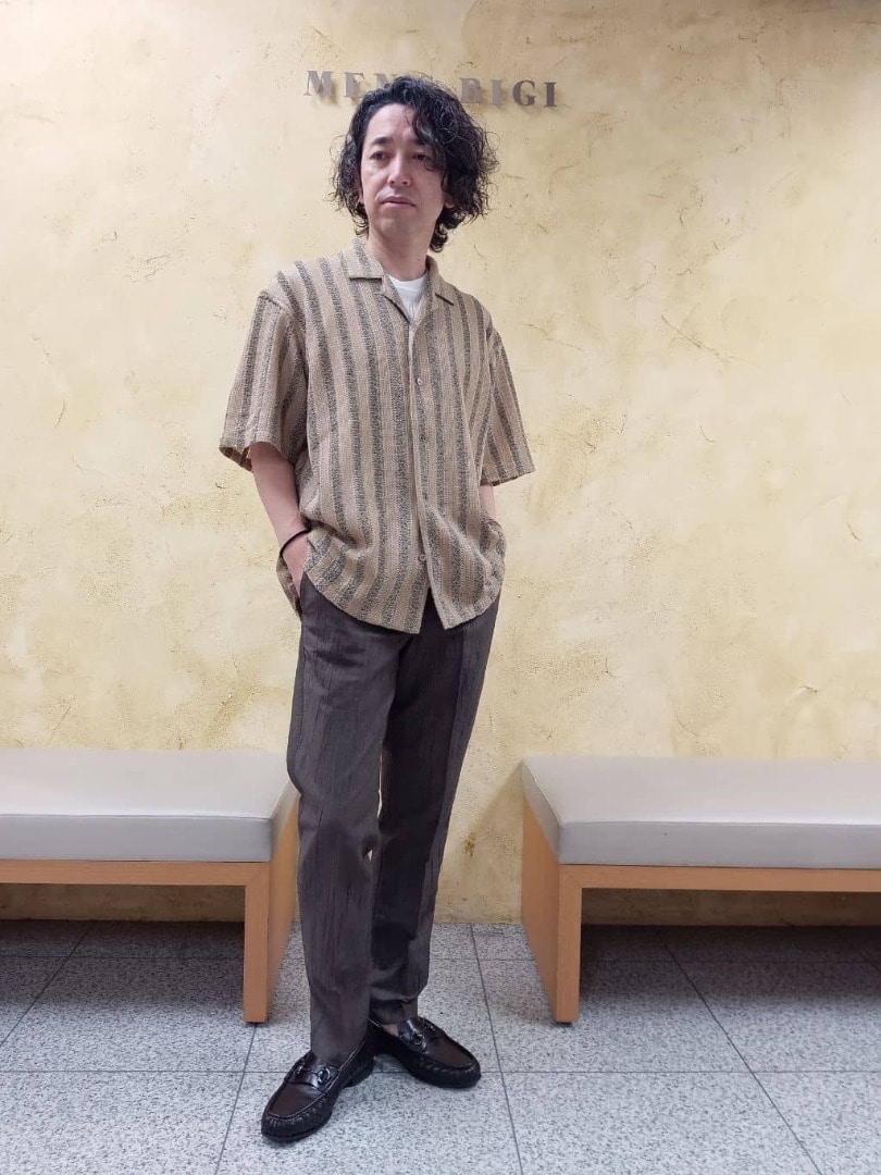 25℃：半袖シャツ×シアサッカーパンツ