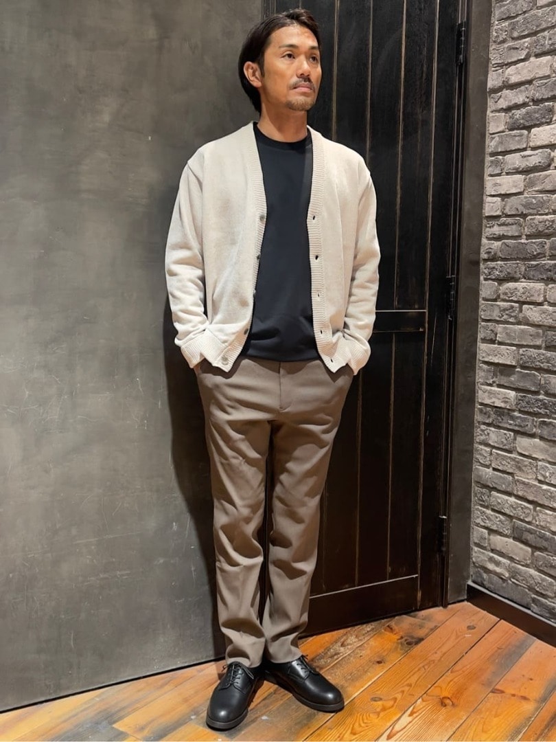 15℃におすすめ：カーディガン×クルーネックカットソー