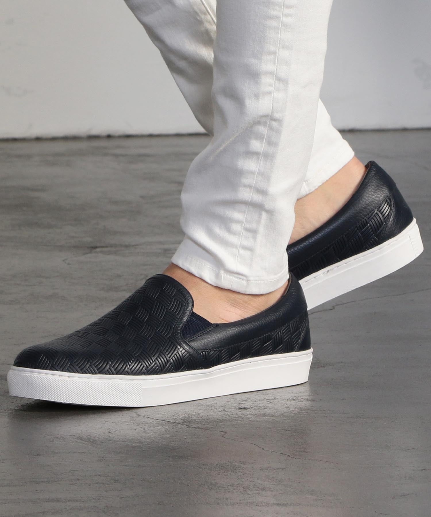 Solatina ソラチナ メッシュ風型押しレザースリッポン メンズファッション通販 Men S Bigi Online Store メンズビギ オンラインストア