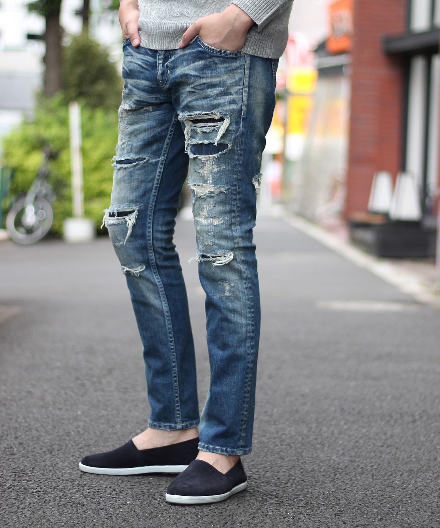 Safari サファリ 11月号p 291掲載 Bobsonボブソン Times Rattle Trap 別注distressed Jeans メンズファッション通販 Men S Bigi Online Store メンズビギ オンラインストア