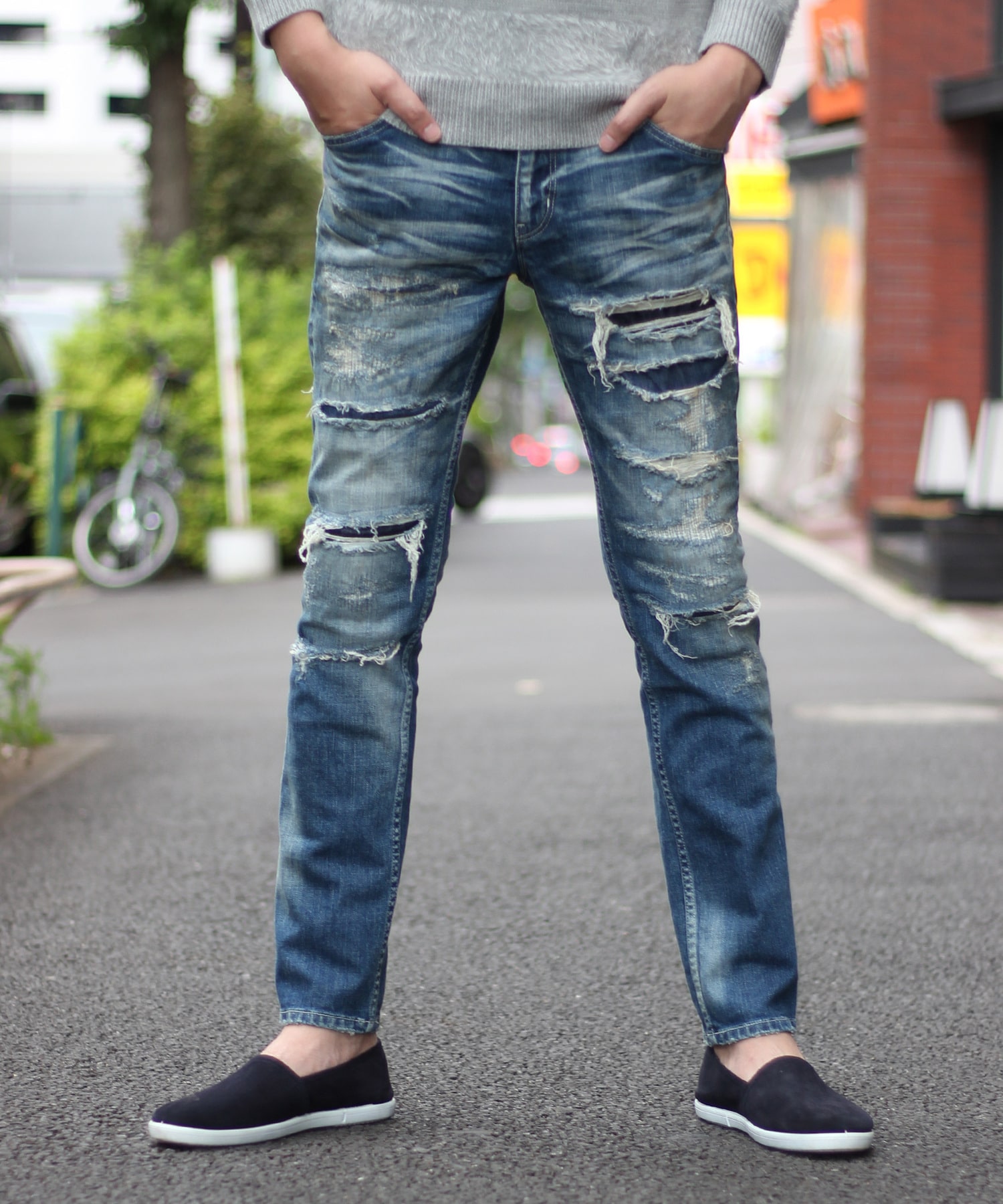 Safari サファリ 11月号p 291掲載 Bobsonボブソン Times Rattle Trap 別注distressed Jeans メンズファッション通販 Men S Bigi Online Store メンズビギ オンラインストア