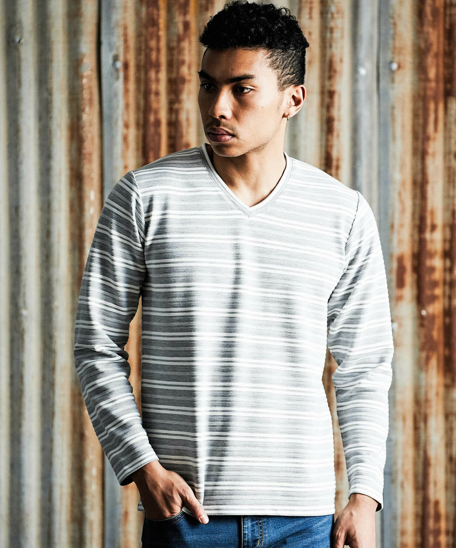 ランダムリップルボーダーロングスリーブtシャツ メンズファッション通販 Men S Bigi Online Store メンズビギ オンラインストア