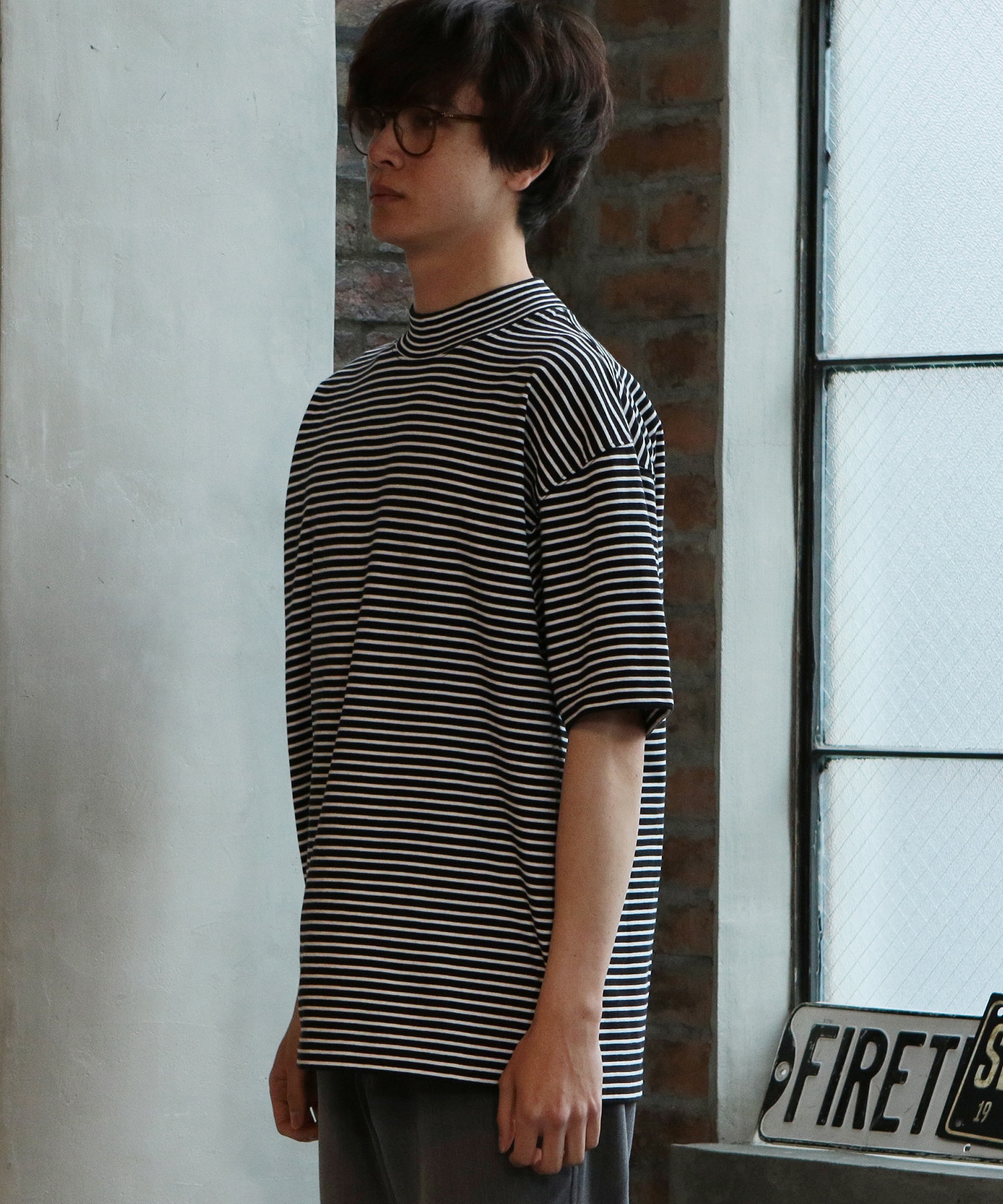 Usaコットン ドライタッチモックネックボーダーtシャツ メンズファッション通販 Men S Bigi Online Store メンズビギ オンラインストア